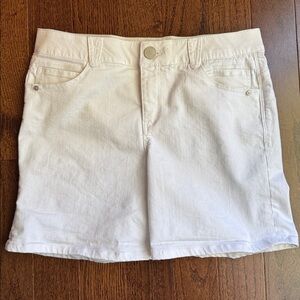 Democracy "Ab"solution® White Denim 7" Short